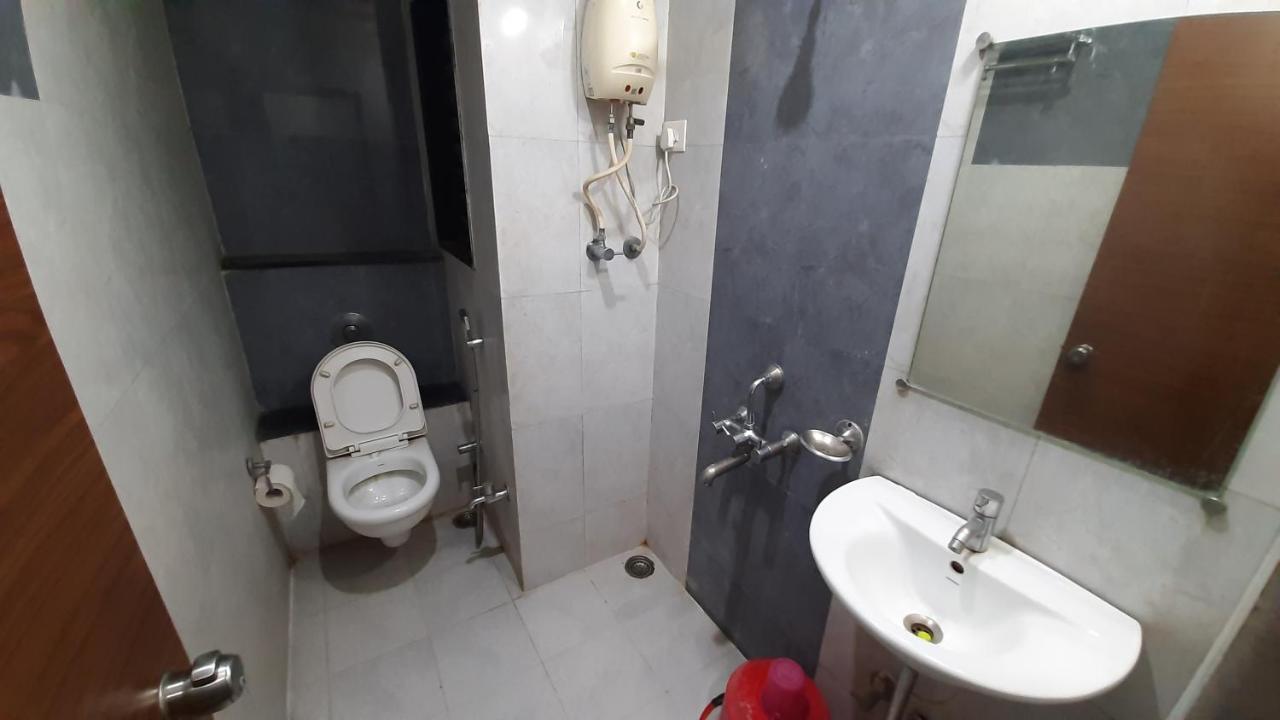 City Palace Hotel होटल सिटी पैलेस Nashik Extérieur photo