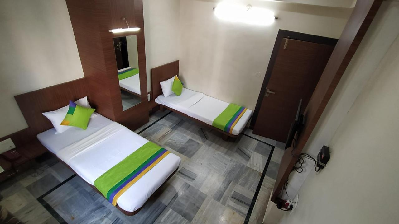 City Palace Hotel होटल सिटी पैलेस Nashik Extérieur photo