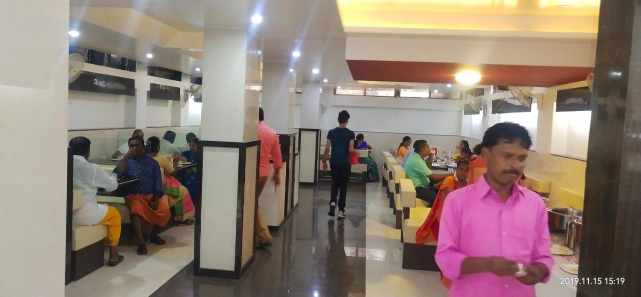 City Palace Hotel होटल सिटी पैलेस Nashik Extérieur photo